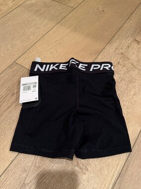 Nike Pro Black Women's Athletic Compression Shorts